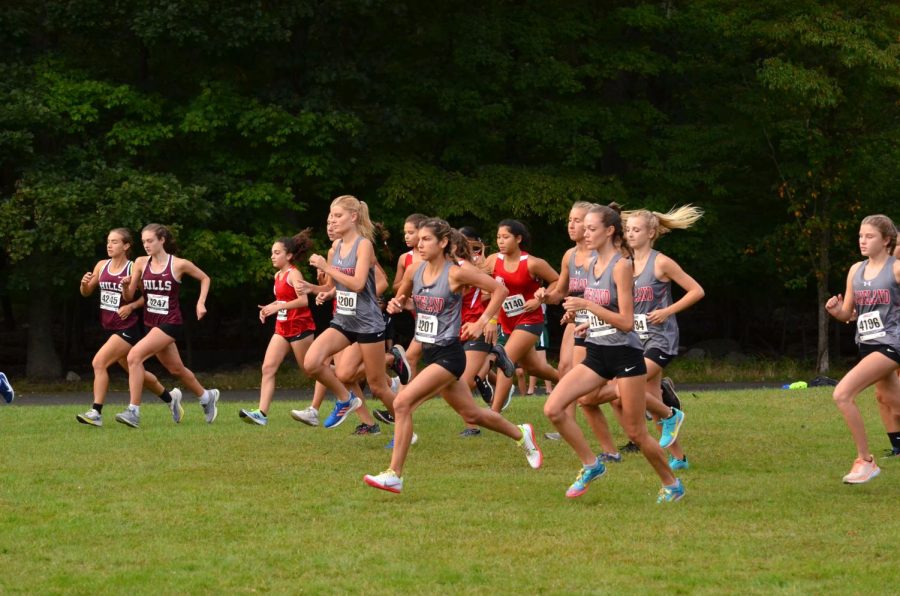 Earning Achievements and Setting Records: Cross Country Recap 2021