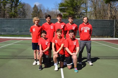 LRHS’ tennis team has lured in many more players and made this season entertaining for players and fans.