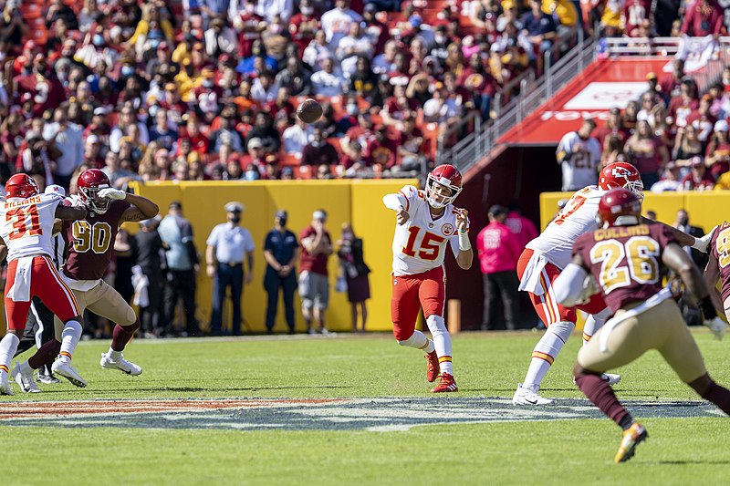 %28Mahomes+throws+the+football+in+the+same+game+against+Washington.%29