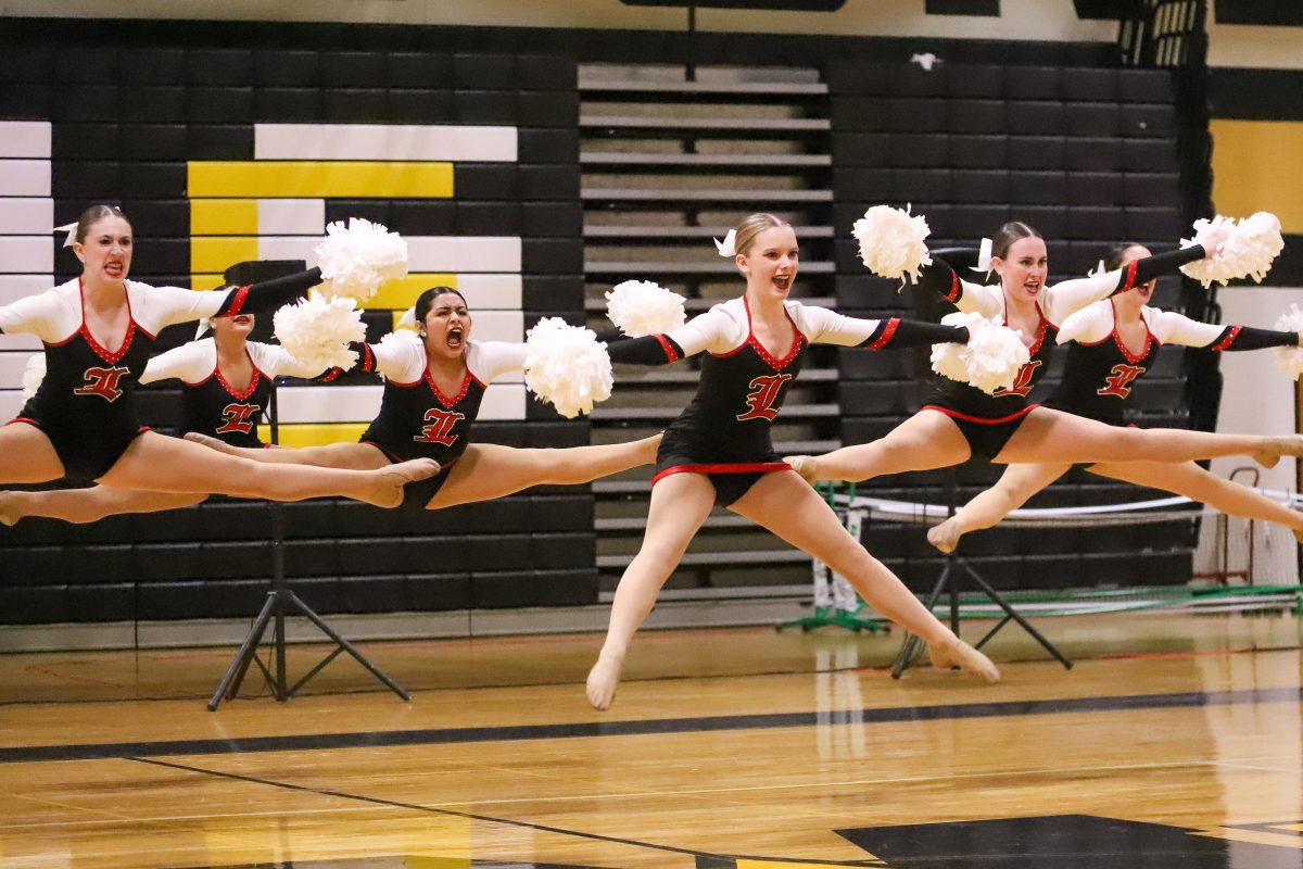 LRHS Dance Team took 8th at this years nationals. 

(Courtesy of LRHS Yearbook)